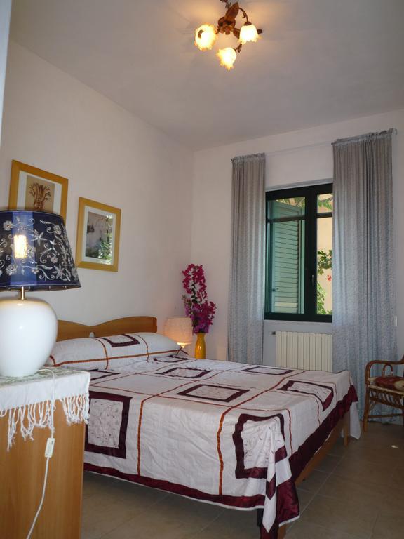 Villa Panthea Capo Vaticano Room photo
