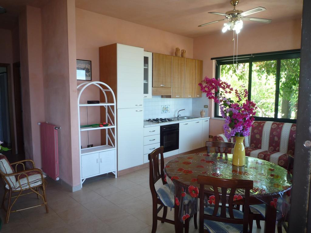Villa Panthea Capo Vaticano Room photo